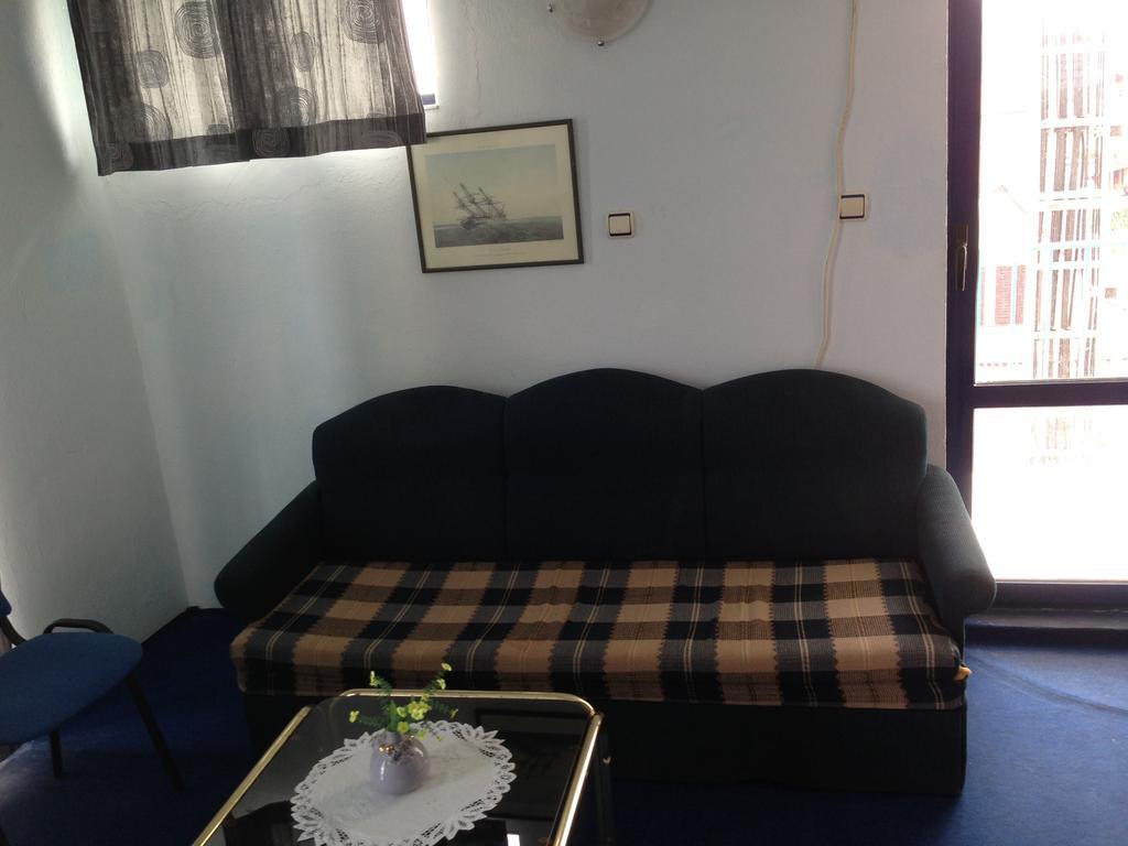 Хотел Елисей Chernomorets Habitación foto